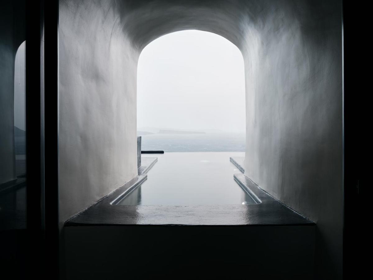 Abyss Santorini Hotel Oia  Exterior photo