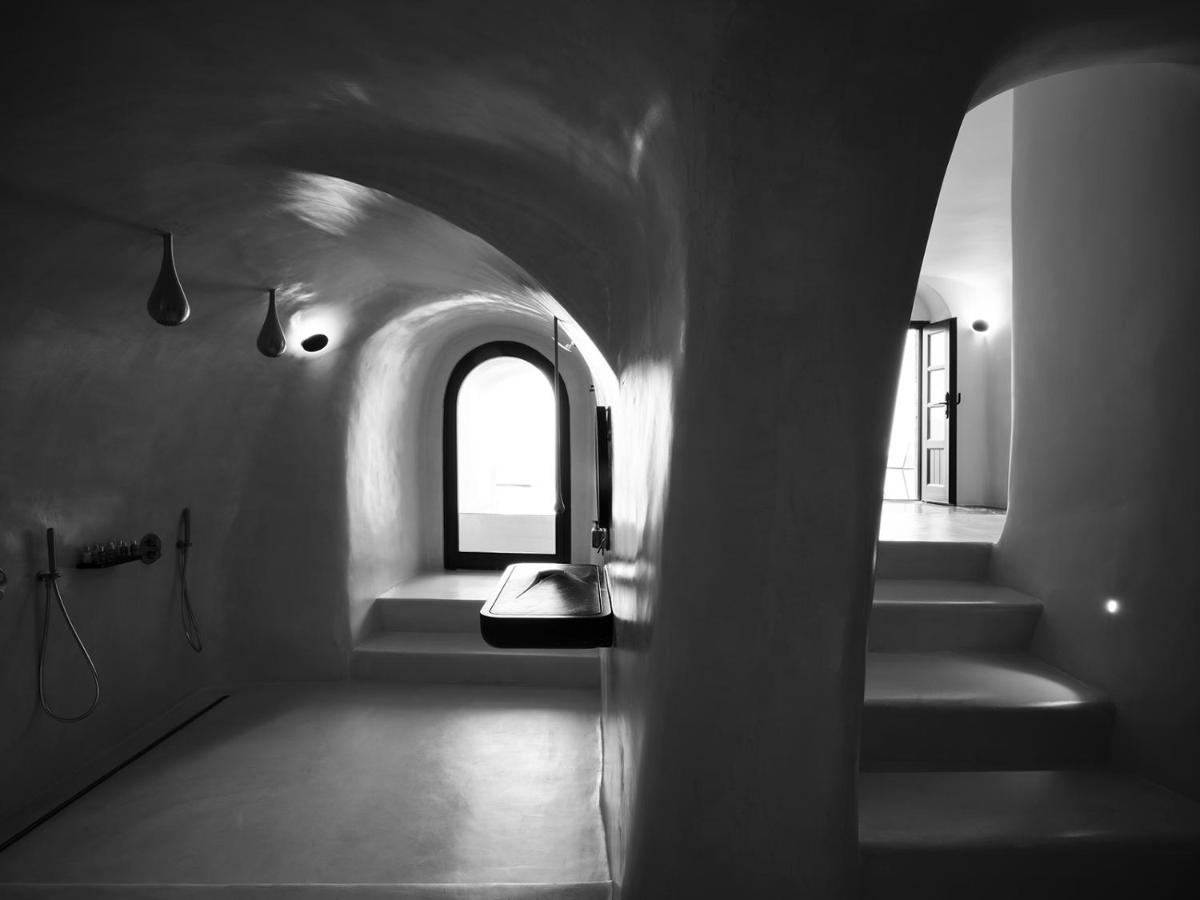 Abyss Santorini Hotel Oia  Exterior photo